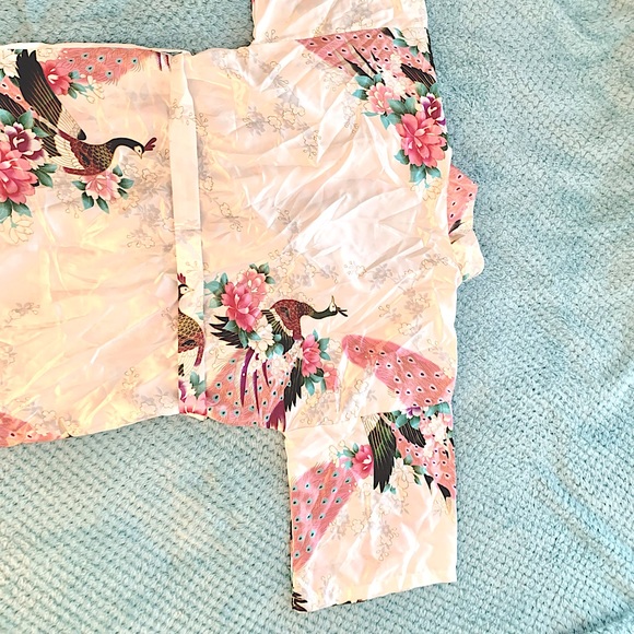 Satin Bridal robe, white with peacocks, Medium - Picture 10 of 13